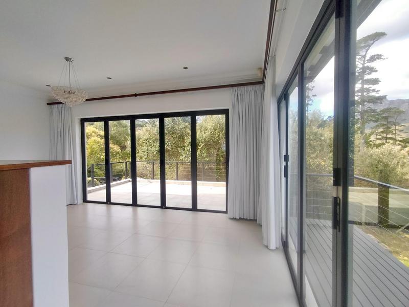 4 Bedroom Property for Sale in Hout Bay Western Cape